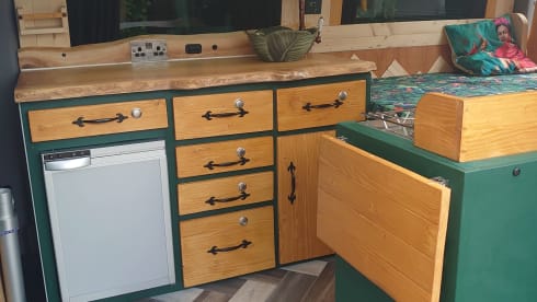 Boohoo Aloha – 2 berth Mercedes-Benz campervan from 2015