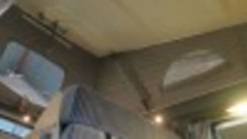 Nuggie – Nuggie wants to go, red Ford Transit nugget westfalia from 2006