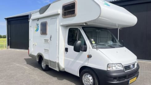 4p Knaus Traveler with 6 belts
