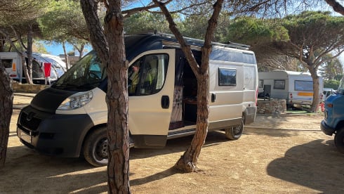 peggy  – 2 berth Peugeot off grid camper van