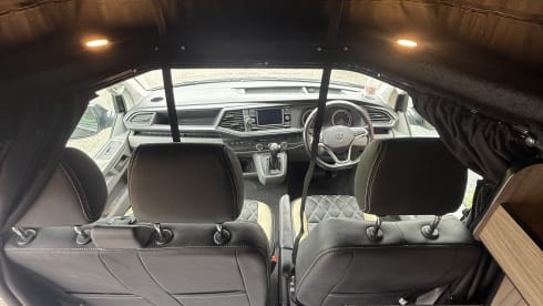 Tigger The Transporter – 4 berth Volkswagen T6.1 2020
