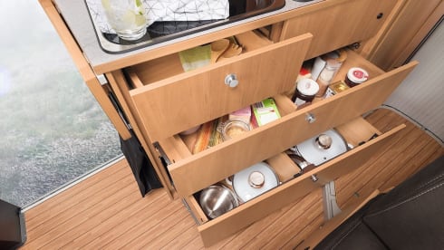 Buscamper Huren en Zorgeloos genieten