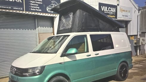 2019 VW Transporter T6 Campervan – Family & Adventure Ready