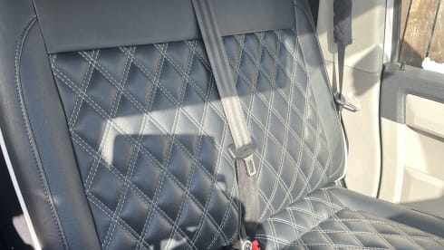 Chopsey – VW-Campingbus mit 4 Schlafplätzen aus dem Jahr 2016