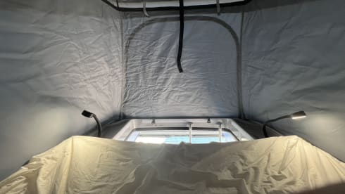 Adria – SuperDeLuxe 4 person Adria CamperVan (2024) in Madrid