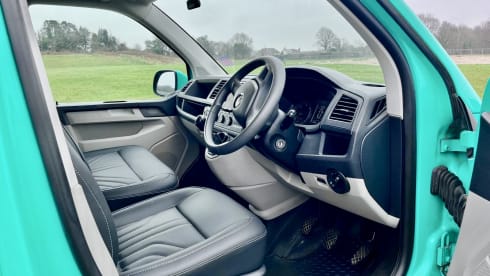MINTY – T6 LWB T28 Highline4 berth Volkswagen campervan 2018 camper