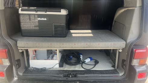 2p Volkswagen campervan from 1999