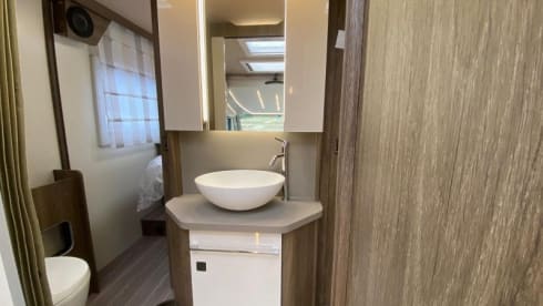 Roller Team Pegaso 740 A Class Automatic  – 2024 Roller Team Pegaso 740 A Class Automatic 