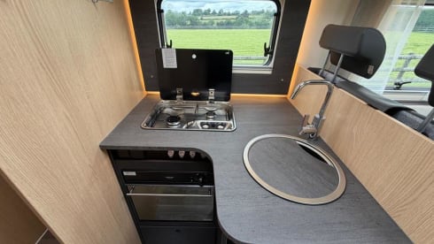 H16 – 2 Berth Sunlight T68 