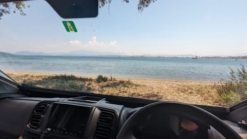 CAMPERO – Luxury 2022 4-Berth Chausson X550 for Your Next Adventure