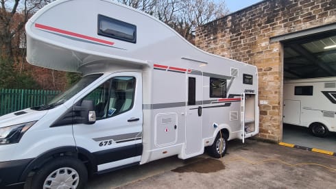 Valentina – 6 berth Family motorhome