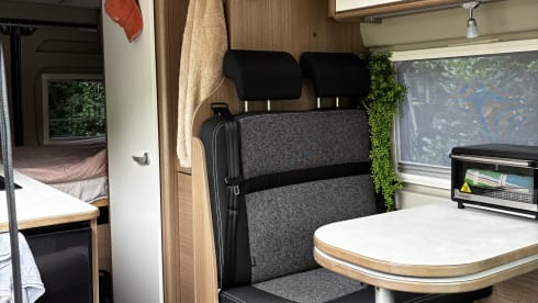 2-person Carado bus from 2021