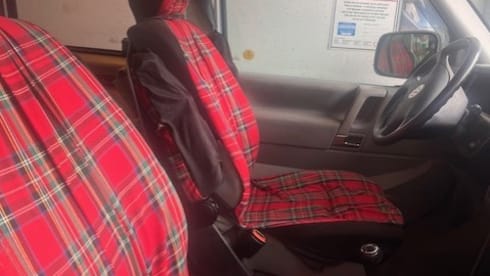 Ons bussie – 3p Volkswagen campervan uit 2001