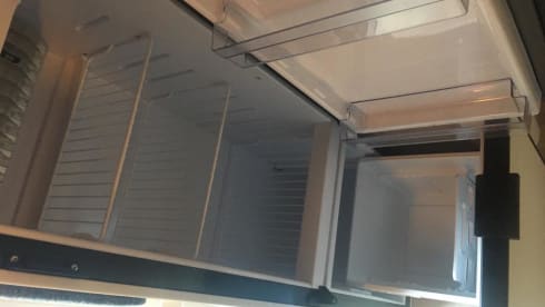 Ford semi-integrated from 2022 for 5 people
