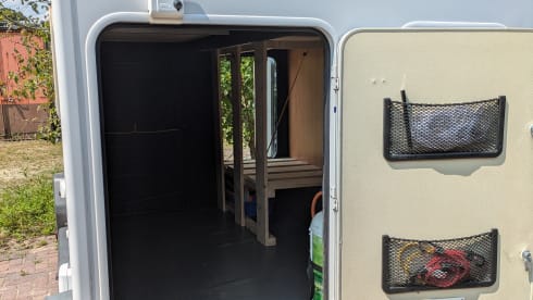 Carel – Alcove Camper 4 person fixed beds