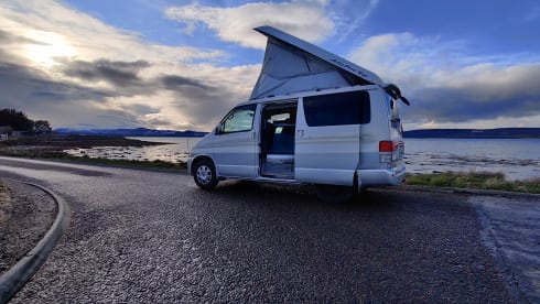 Madza Bongo 4 Berth Campervan