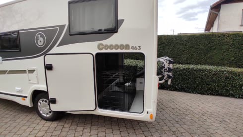 Benny – Nice camper for 4 people from 2022