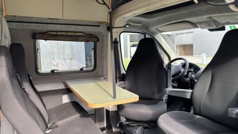 🚀 – adventurous campervan with large garage - 2024 - 4p