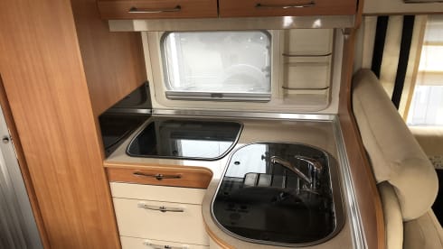 Krabje – Super nice travel camper Air conditioning Living space