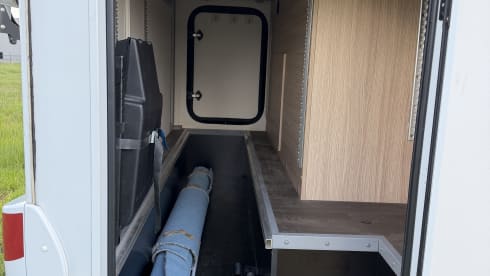 Capron Sunlight T60 – 3p Sunlight semi-integrated uit 2019