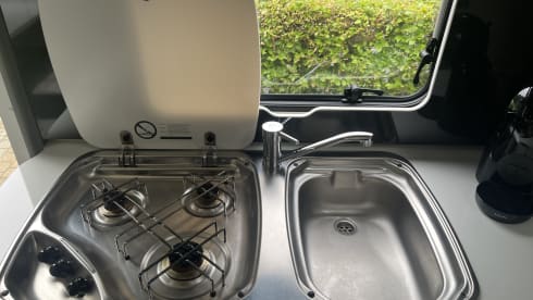 Wolly – 5p Ford alcove from 2019