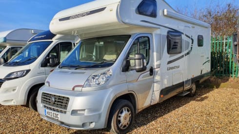 6 Berther get away – Family Motorhome 6 berth