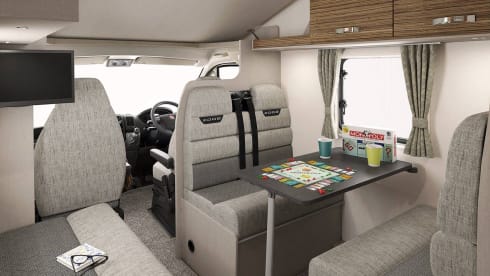 2-6 berth Swift – Swift Edge 476 NUP