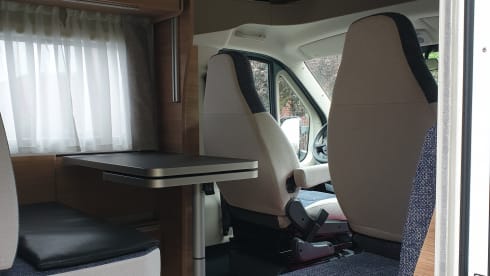 Niki – Weinsberg Cara Suite 700 ME