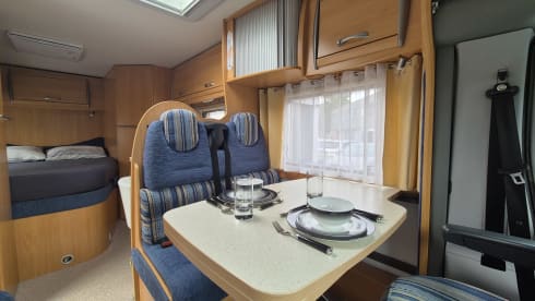 2p Chausson halbintegriert ab 2007