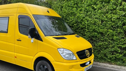 Big Yellow Campervan – 3 berth Mercedes-Benz Race Van Fully comp insurance included 