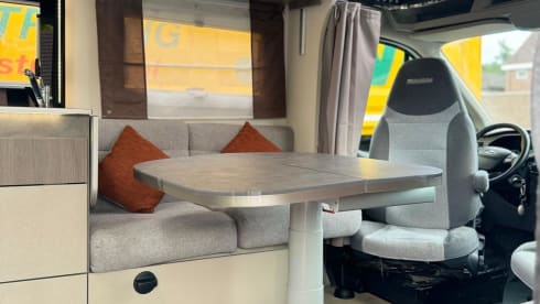 Luxury Camper from 2020 AUTOMATIC with 170 hp