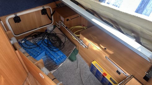 Flash 02 – Compact motorhome of 560 length with air conditioning Flash 02