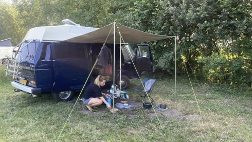Maxima  – 2p Volkswagen bus from 1986