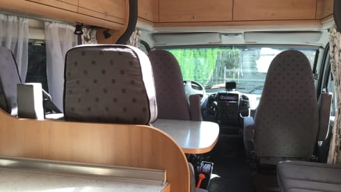 Super nice neat Burster camper 3/4 persons very complete