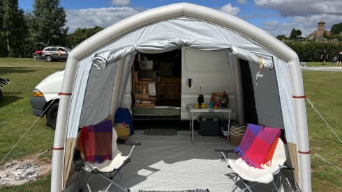 Motzzi  – Stunning van conversion