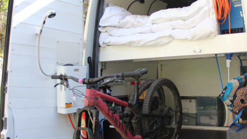 Milo – 2 berth Off-Grid Adventure Van 