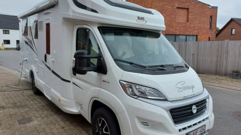 MOB  – McLouis Sovereign 479 - Low deposit!