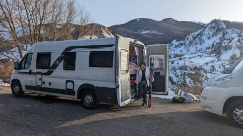 Bob – MAXIVAN KNAUS BOXLIFE 4 Real beds / 2 interior bedrooms