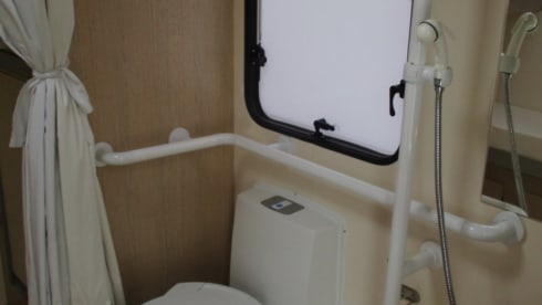 Mindervalide camper // rolstoel friendly – 4p Other other from 2025