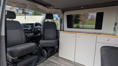 Vanziet – Custom Converted 4 Berth T6 - perfect for your next adventure 
