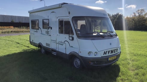 hymer b574