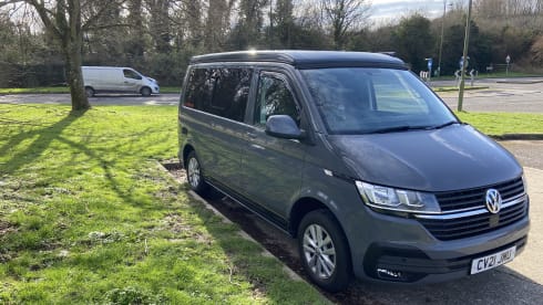 The jammy Dodger – 4 berth Volkswagen camperKing Monte  Carlo 2121
