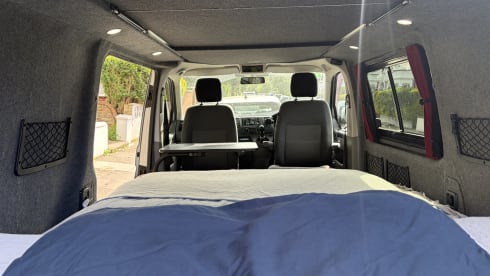 'cathy' – VW T5 campervan