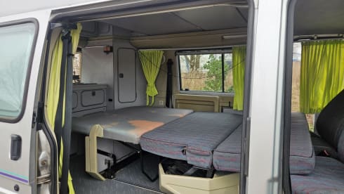 Nugget 2 – Bus Ford 4 places de 1993