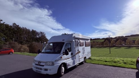 StarSpirit  – 2 berth Peugeot semi-integrated from 2003