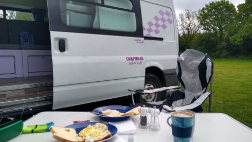 Lavender – 2/3 Berth Loo, Shower, Solar ideal Festivals & Off Grid