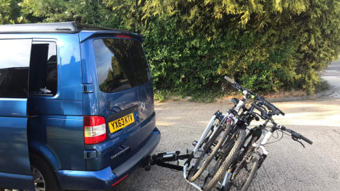 Blu – VW campervan INC FULL INSURANCE !!
