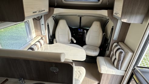 Bürstner Ixeo Time – 4p Bürstner semi-integrated from 2015