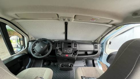 Spaßmobil – Only built this year: Pössl Summit for 5 vacationers