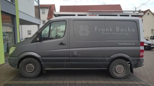 Viktor – ViktorVanVentures.de - Rent my van